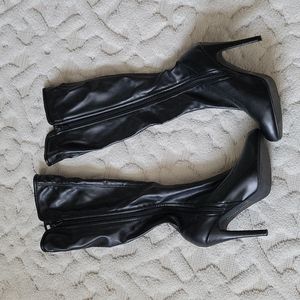 Chinese laundry faux leather boots